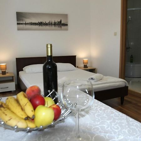 Apartments Muhar Sveti Stefan Eksteriør billede