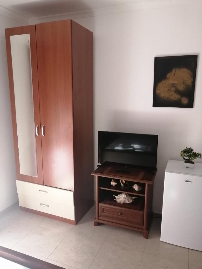 Apartments Muhar Sveti Stefan Eksteriør billede
