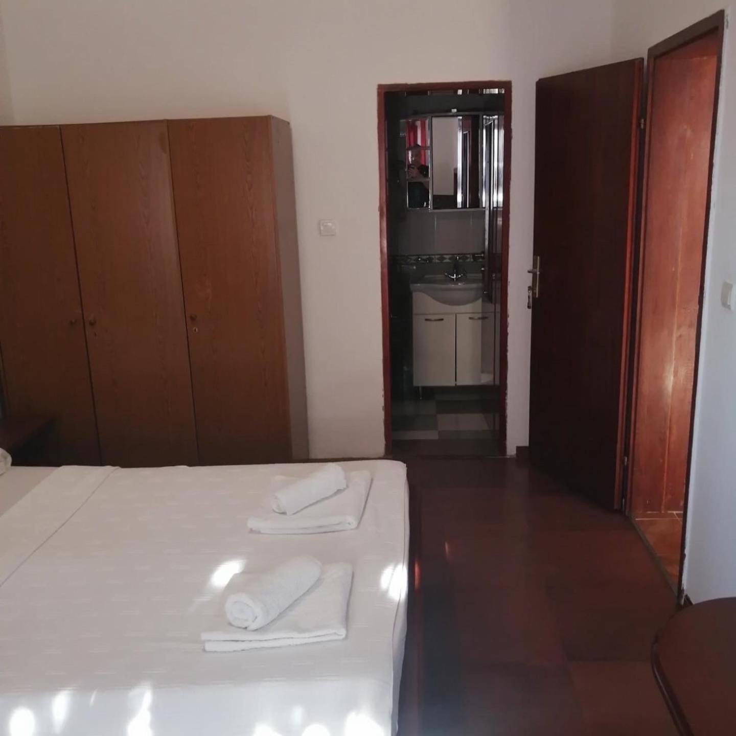 Apartments Muhar Sveti Stefan Eksteriør billede