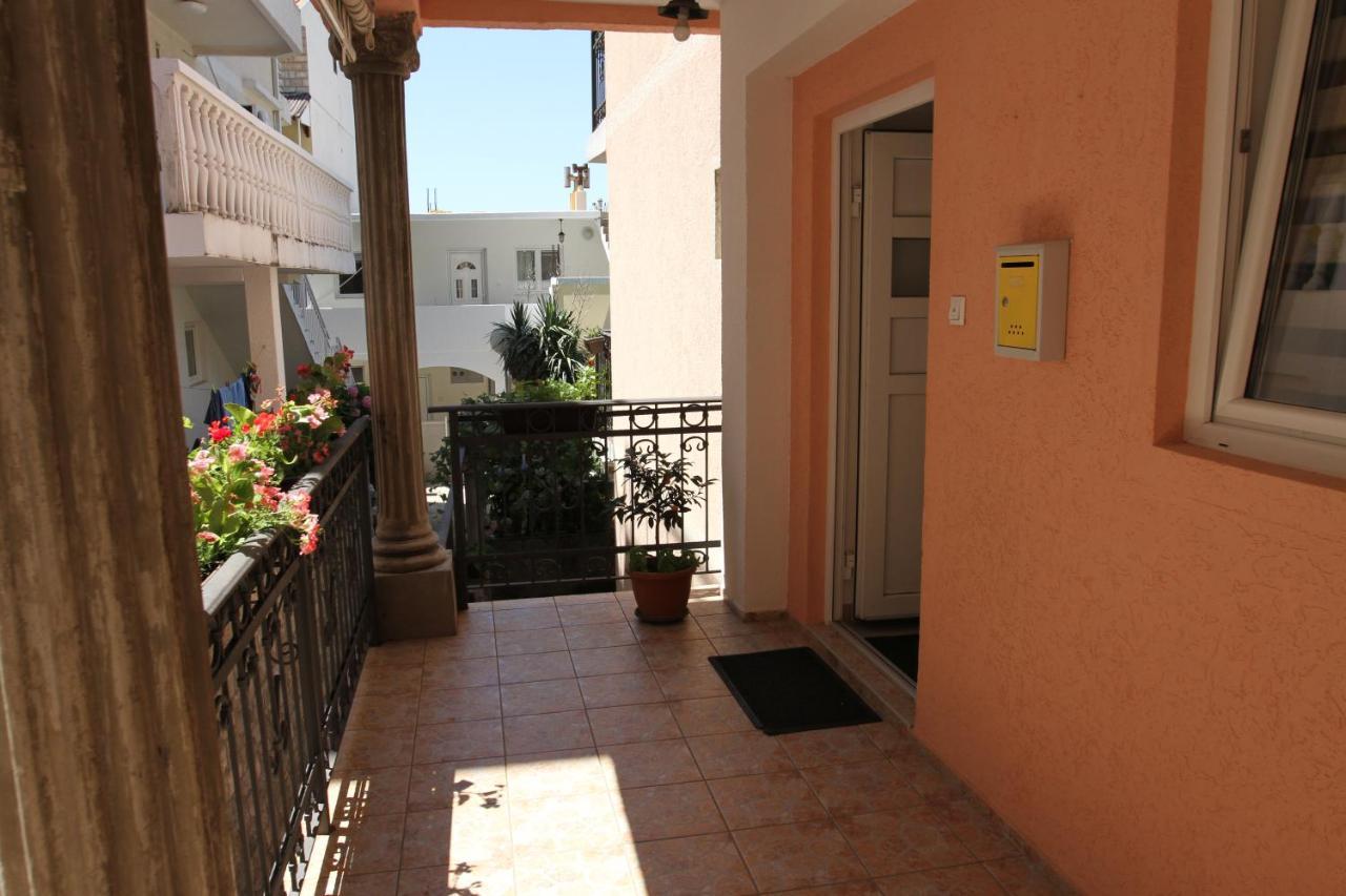 Apartments Muhar Sveti Stefan Eksteriør billede