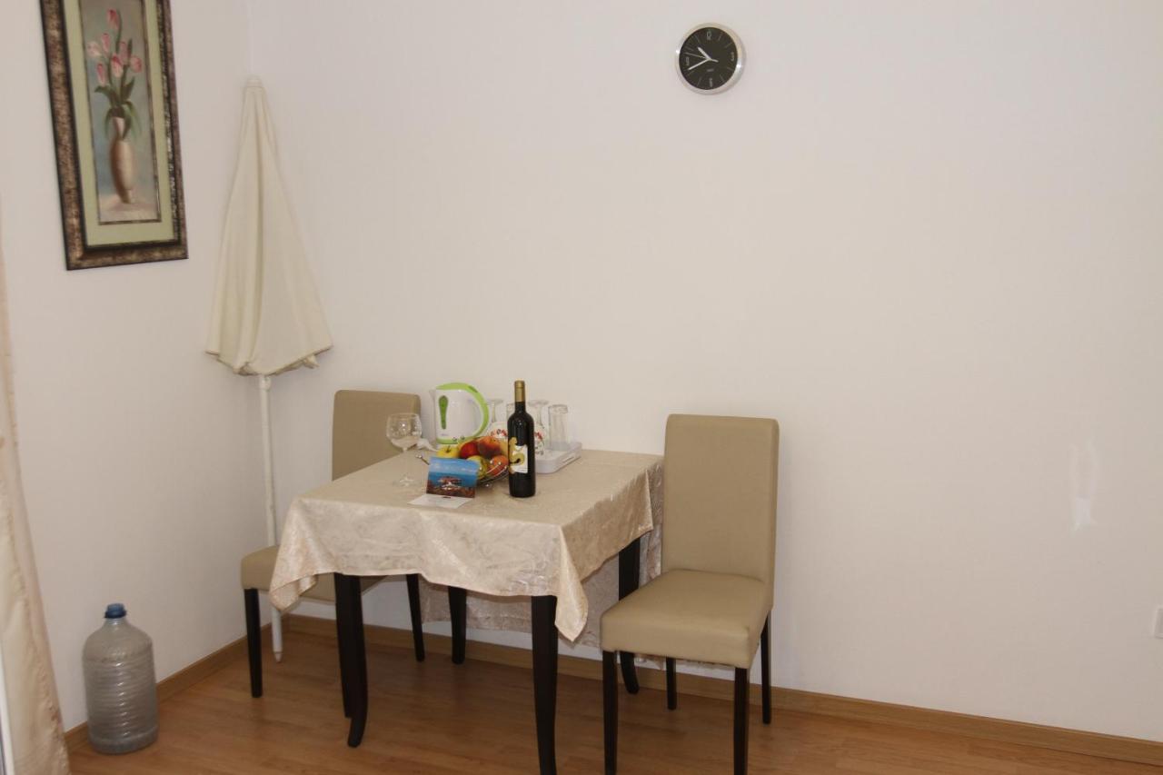 Apartments Muhar Sveti Stefan Eksteriør billede